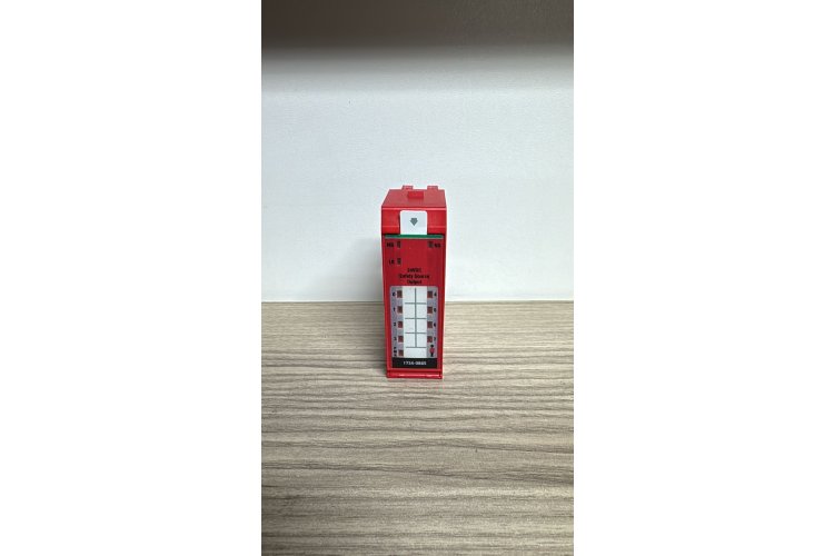 ALLEN BRADLEY 1734-OB8S