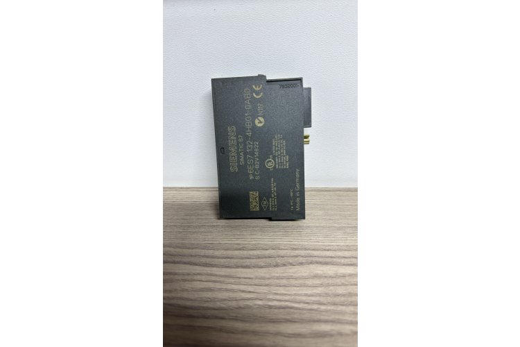 SİEMENS 6ES7132-4HB01-0AB0