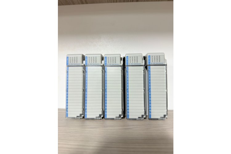 1769-IQ16 ALLEN-BRADLEY