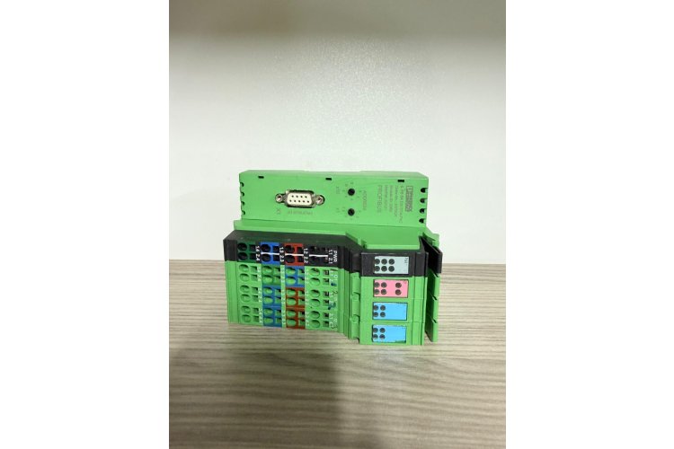 2878926 IL PB BK DI8 DO4-PAC