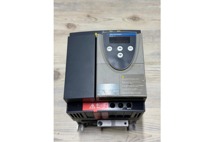 TELEMECANİQUE ATV11HU29M2E