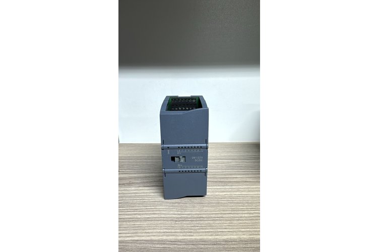 SİEMENS 6ES7223-1BH30-0XB0