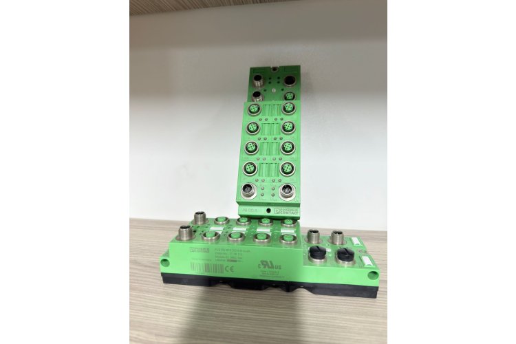 2736110 PB M12 DO 8 M12-2A