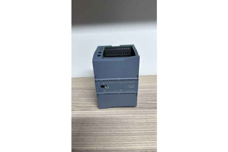 SİEMENS 6ES7223-1PL30-0XB0