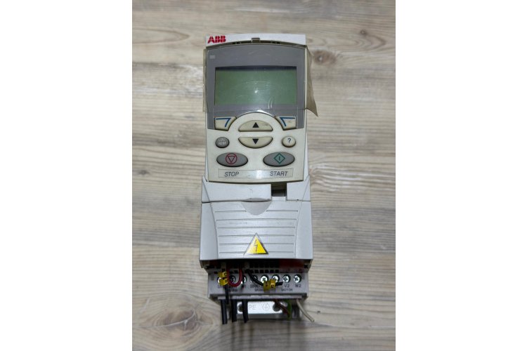 ABB ACS355-03E-02A4-4