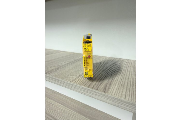 PİLZ-751103 PNOZ s3 C 24VDC 2 n/o-PNOZsigma Emniyet Rölesi