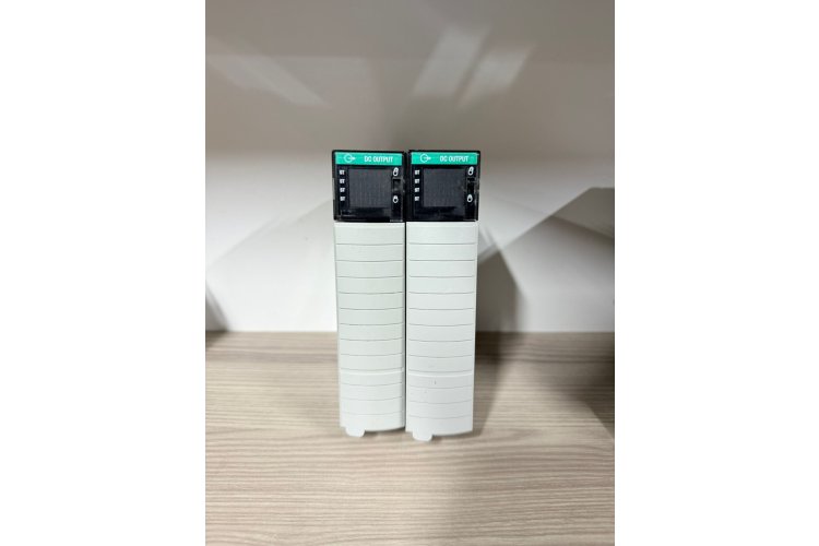 1756-OB32 ALLEN-BRADLEY