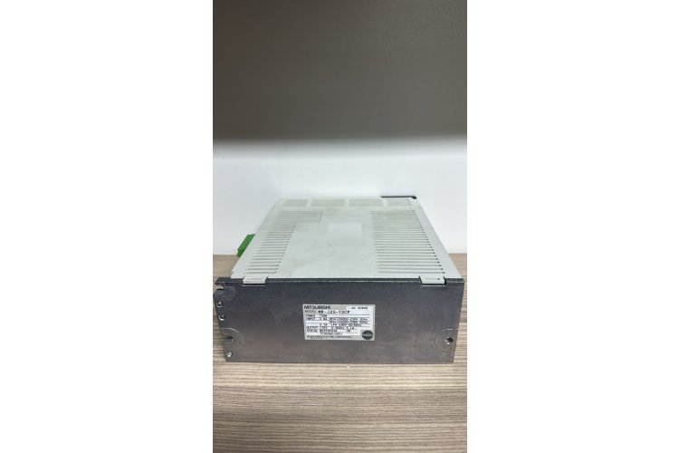 MITSUBISHI MR-J2S-70CP