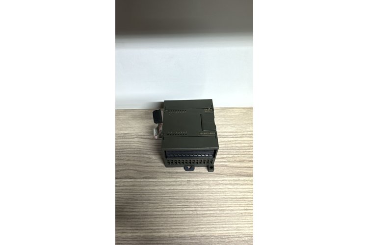 SİEMENS 6ES7223-1PH21-0XA0