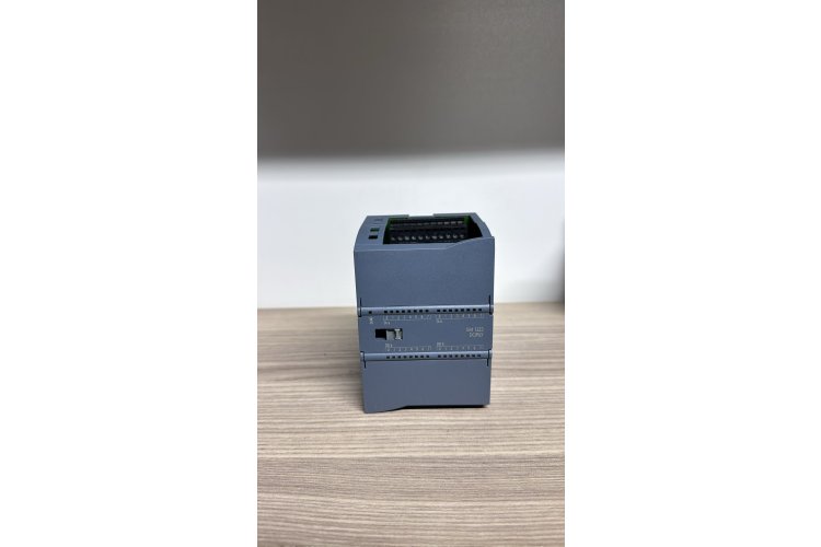 SİEMENS 6ES7223-1PL32-0XB0