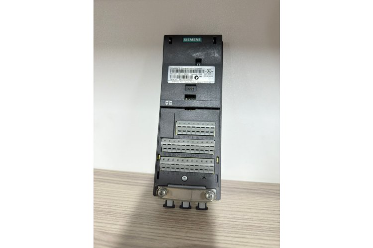 6SL3244-0BA10-0BA0 CU240E