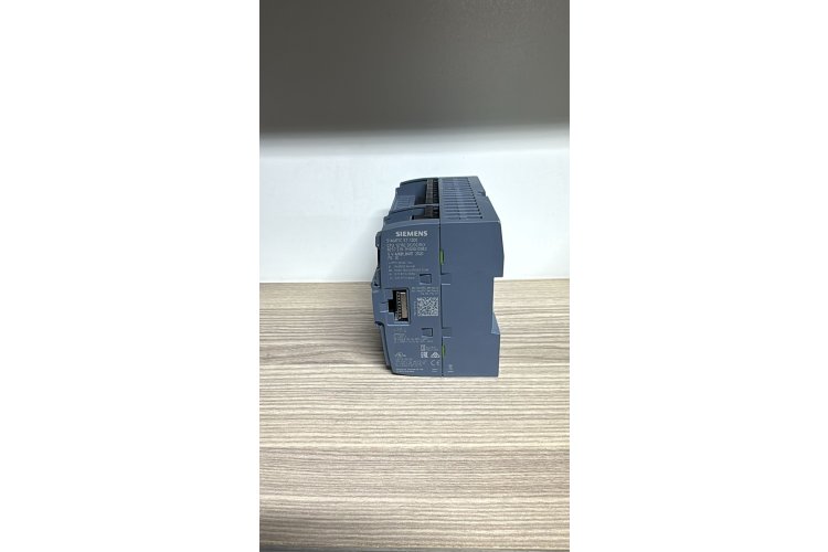 SİEMENS 6ES7215-1HG40-0XB0