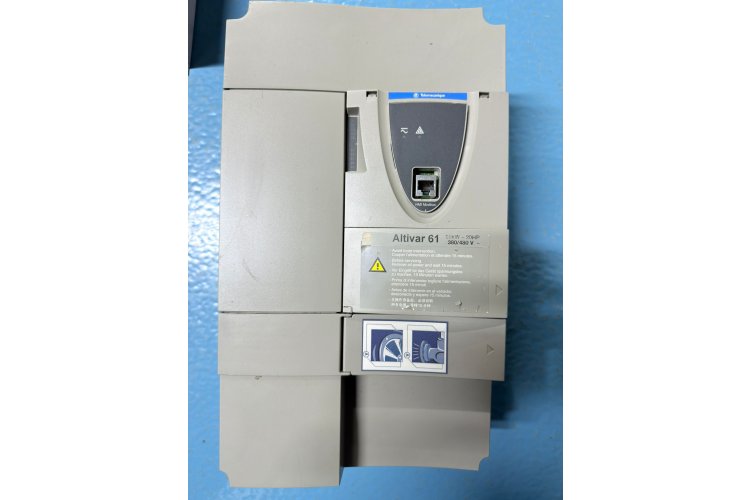 ATV61HD15N4 SCHNEİDER