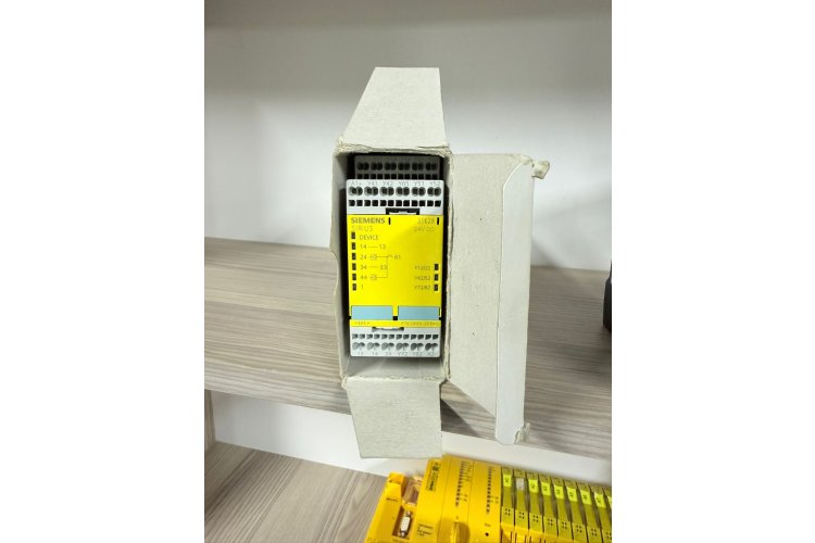 SIEMENS 3TK2845-2EB40