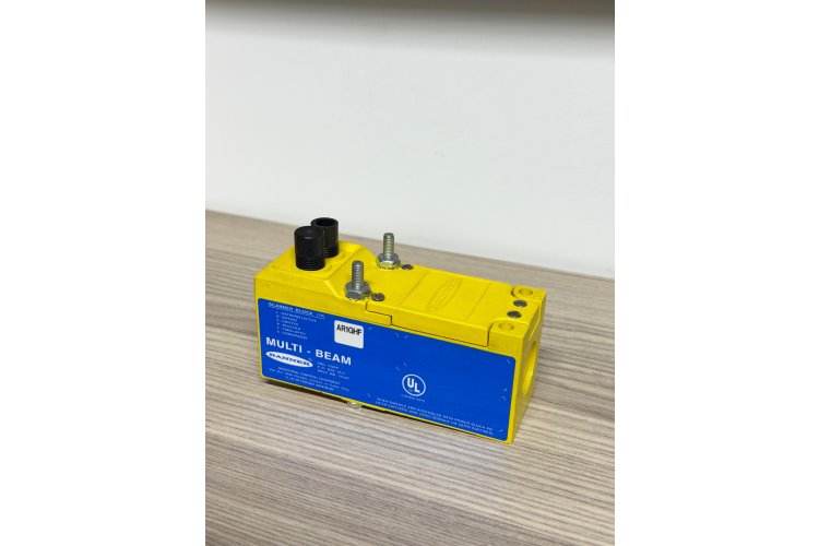 BANNER AR1GHF MULTI-BEAM